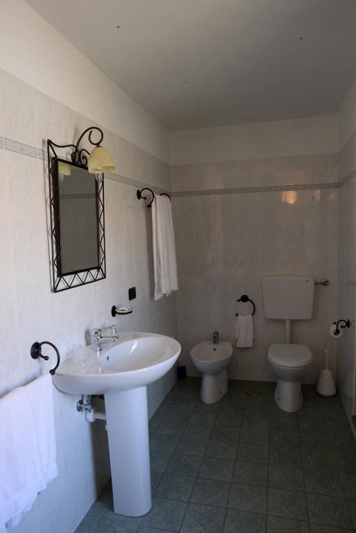 Villa Chiara Hotel カネッリ 部屋 写真