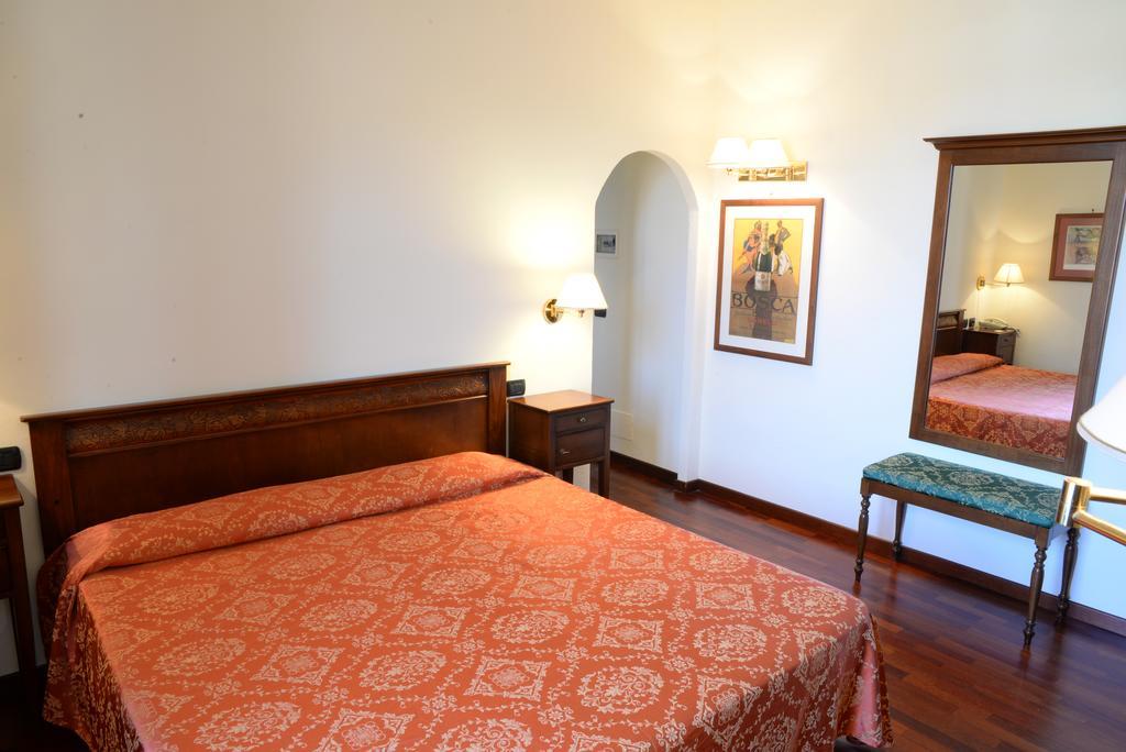 Villa Chiara Hotel カネッリ 部屋 写真