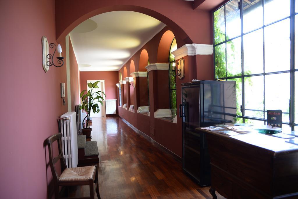 Villa Chiara Hotel カネッリ エクステリア 写真